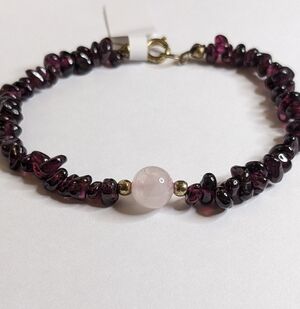 Almandine Garnet & Rose Quartz Bracelet – 7 Inches